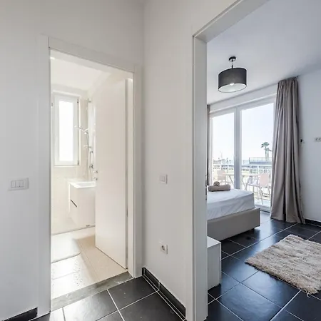 Coastal Haven Talea By Pikhost Apartament