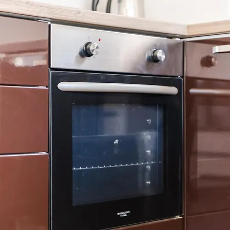 Coastal Haven Talea By Pikhost شقة