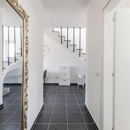 Apartament Coastal Haven Talea By Pikhost