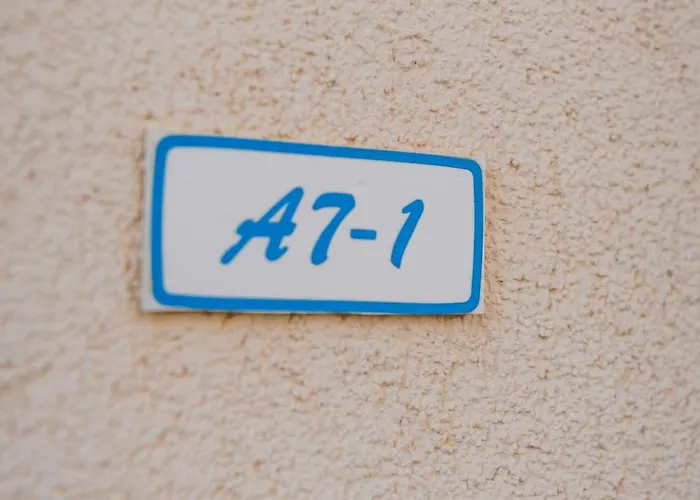 Coastal Haven Talea By Pikhost 公寓 *