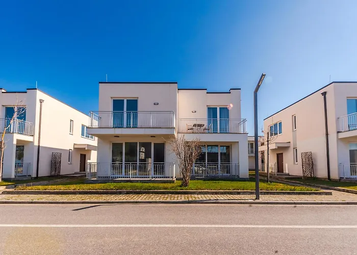 公寓 Coastal Haven Talea By Pikhost