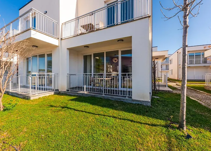 דירה Coastal Haven Talea By Pikhost *